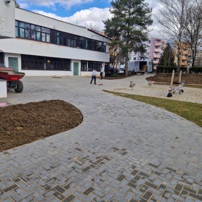 melo-sk.sk - realizácia dlažieb, plotov a stavieb